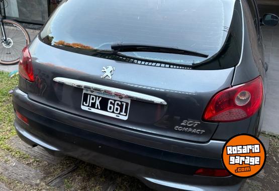 Autos - Peugeot 207 2011 Diesel 145000Km - En Venta