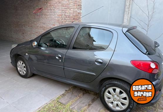 Autos - Peugeot 207 2011 Diesel 145000Km - En Venta
