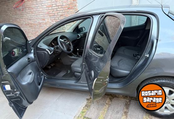 Autos - Peugeot 207 2011 Diesel 145000Km - En Venta