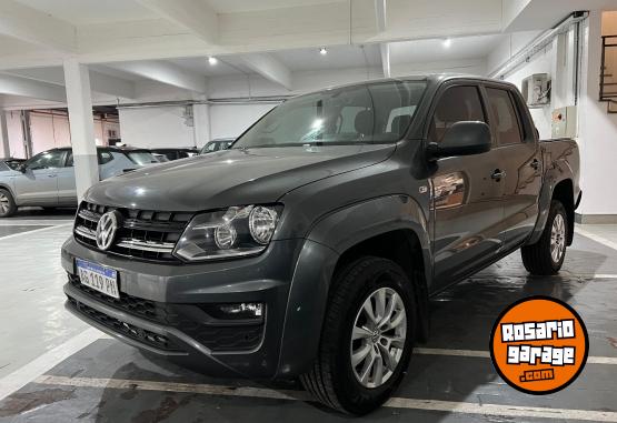 Camionetas - Volkswagen AMAROK COMFORTLINE 180CV 2023 Diesel 89690Km - En Venta