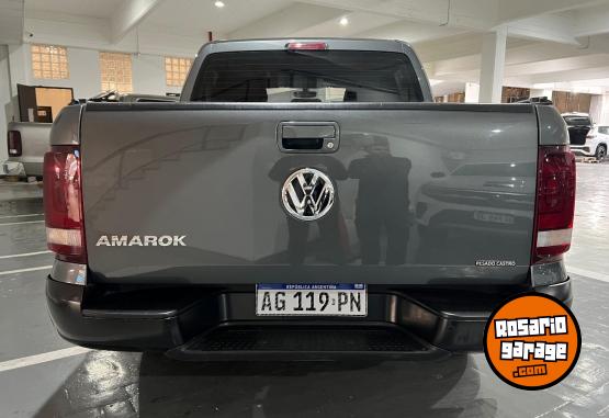 Camionetas - Volkswagen AMAROK COMFORTLINE 180CV 2023 Diesel 89690Km - En Venta
