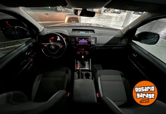 Camionetas - Volkswagen AMAROK COMFORTLINE 180CV 2023 Diesel 89690Km - En Venta