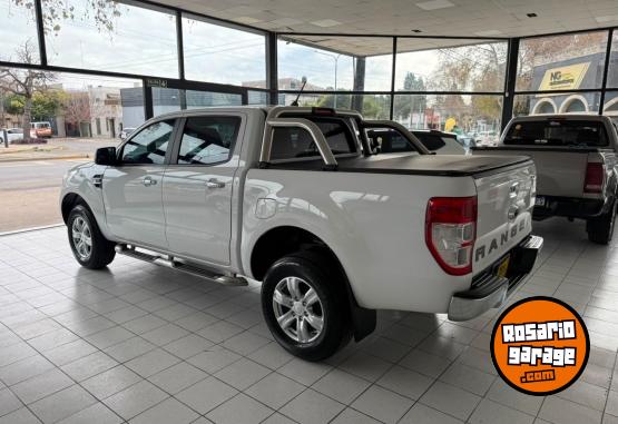Camionetas - Ford Ranger XLT 2023 Nafta 42000Km - En Venta