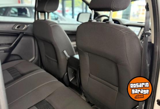 Camionetas - Ford Ranger XLT 2023 Nafta 42000Km - En Venta