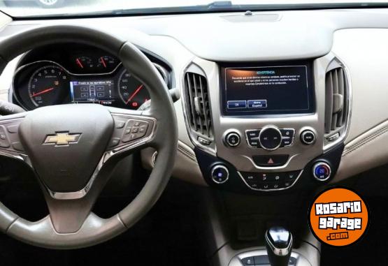 Autos - Chevrolet CHEVROLET CRUZE LTZ 2017 Nafta 125000Km - En Venta