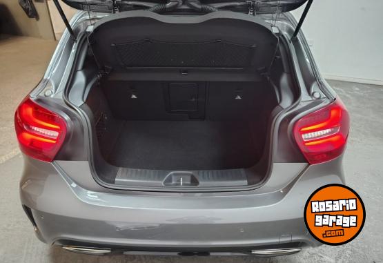 Autos - Mercedes Benz A250 2017 Nafta 77500Km - En Venta