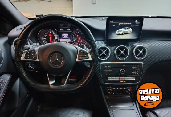 Autos - Mercedes Benz A250 2017 Nafta 77500Km - En Venta