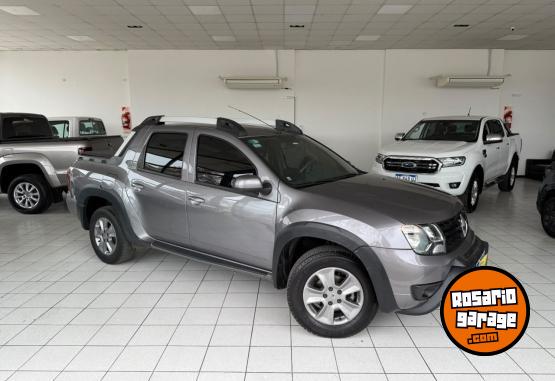 Camionetas - Renault Duster Oroch Outsider 2.0 2021 Nafta 120000Km - En Venta