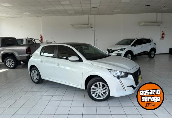 Autos - Peugeot 208 2023 Nafta 39000Km - En Venta