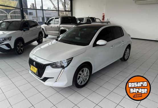 Autos - Peugeot 208 2023 Nafta 39000Km - En Venta