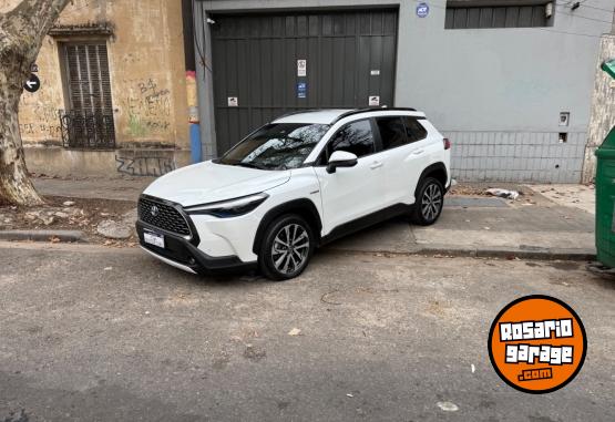 Camionetas - Toyota Corolla cross xei 2022 Electrico / Hibrido 57000Km - En Venta