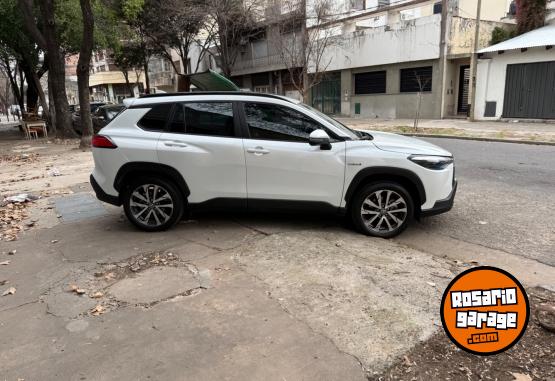 Camionetas - Toyota Corolla cross xei 2022 Electrico / Hibrido 57000Km - En Venta