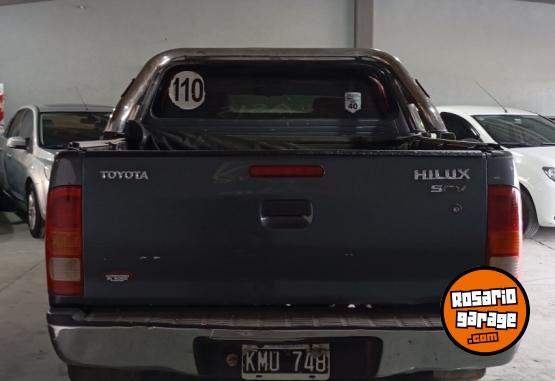 Camionetas - Toyota Hilux SRV 3.0 4x2 2011 Diesel 300000Km - En Venta