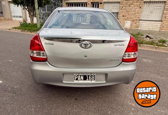 Autos - Toyota ETIOS 1.5 XLS 2015 Nafta  - En Venta