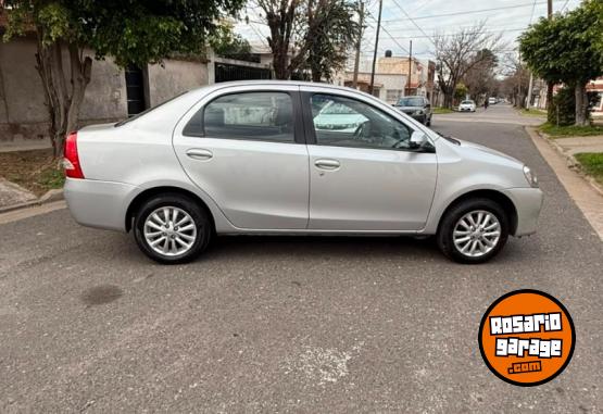 Autos - Toyota ETIOS 1.5 XLS 2015 Nafta  - En Venta