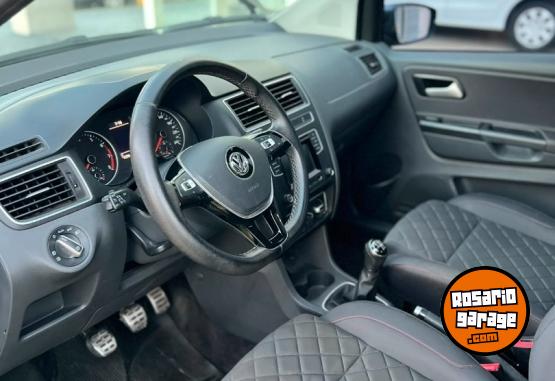 Autos - Volkswagen Volkswagen Fox Highline 2017 Nafta 71000Km - En Venta
