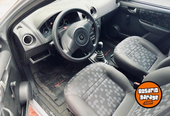 Autos - Suzuki Fun 2009 Nafta 150000Km - En Venta