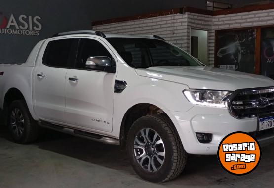 Camionetas - Ford Ranger Limited 3.2 4x4 2023 Diesel 120000Km - En Venta