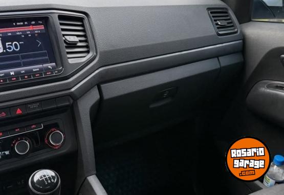 Camionetas - Volkswagen Amarok 2022 Diesel 140000Km - En Venta