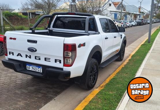Camionetas - Ford Ranger FX4 2023 Diesel 99500Km - En Venta