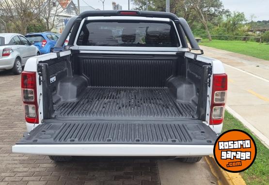Camionetas - Ford Ranger FX4 2023 Diesel 99500Km - En Venta