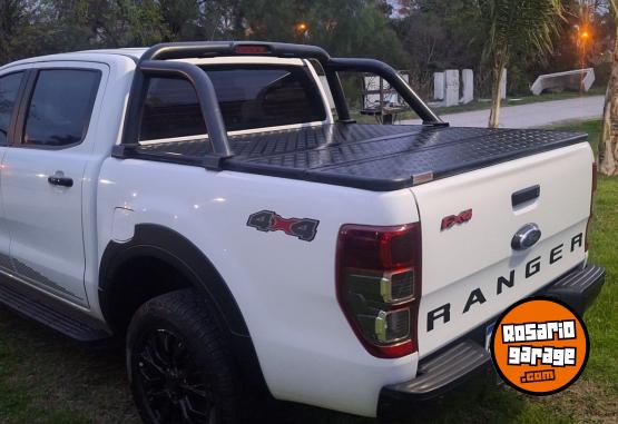 Camionetas - Ford Ranger FX4 2023 Diesel 99500Km - En Venta