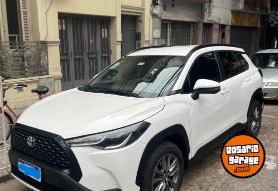 Autos - Toyota Corolla Cross Xli 2022 Nafta 46000Km - En Venta