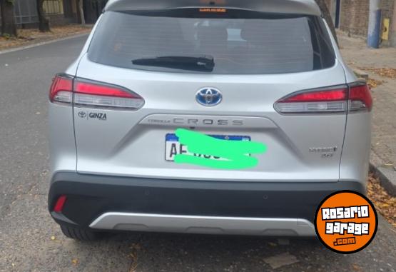 Autos - Toyota COROLLA CROSS XEI HIBRIDA 2023 Electrico / Hibrido 40800Km - En Venta