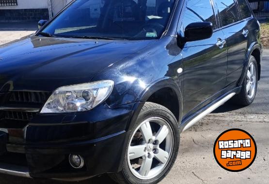 Camionetas - Mitsubishi Outlander 2008 GNC 185000Km - En Venta
