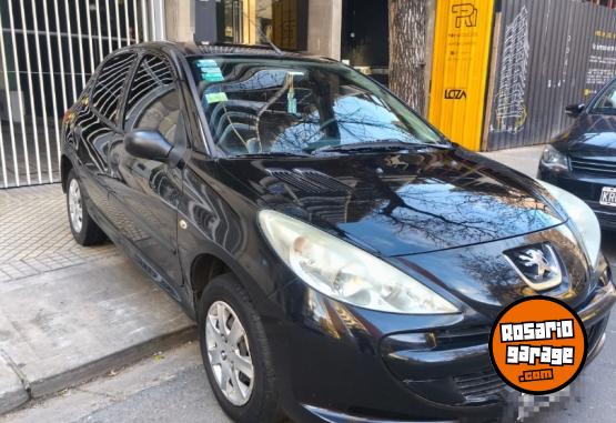 Autos - Peugeot 207 2011 Nafta 150000Km - En Venta