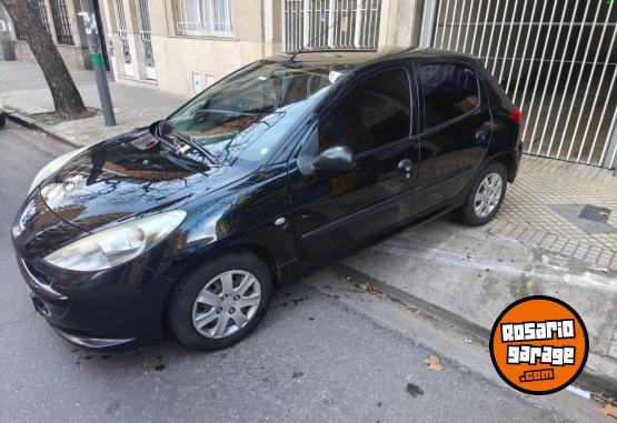 Autos - Peugeot 207 2011 Nafta 150000Km - En Venta