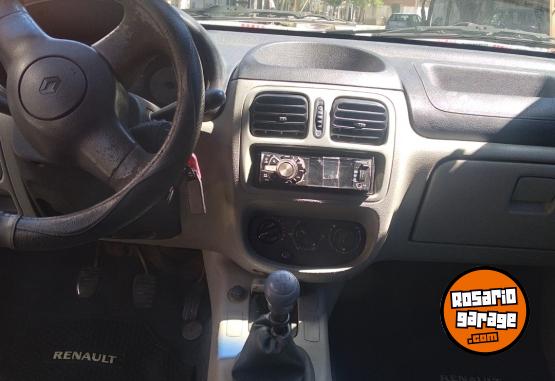 Autos - Renault Clio 1.2 2005 Nafta 265000Km - En Venta
