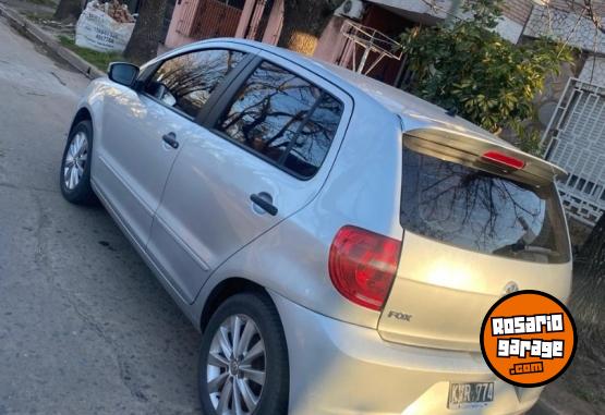 Autos - Volkswagen Fox Trendline 1.6 2012 GNC 141000Km - En Venta