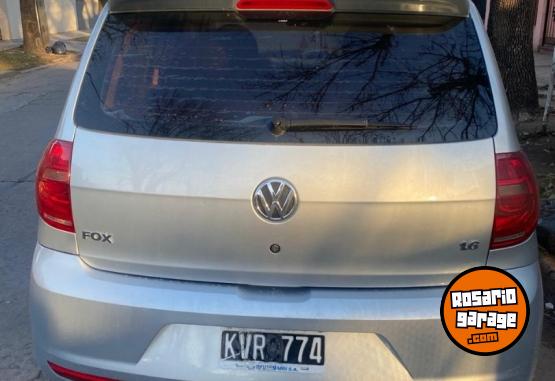 Autos - Volkswagen Fox Trendline 1.6 2012 GNC 141000Km - En Venta