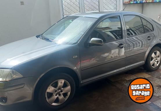 Autos - Volkswagen Bora 2011 GNC 212000Km - En Venta