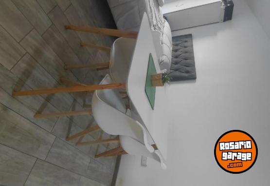 Hogar - VENDO MESA + 4 SILLAS NUEVAS - En Venta
