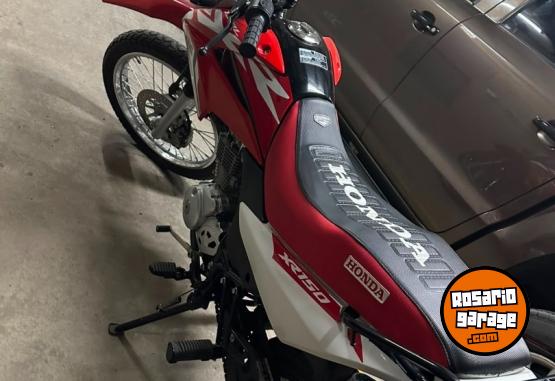 Motos - Honda Xr 150 2024 Nafta 5500Km - En Venta