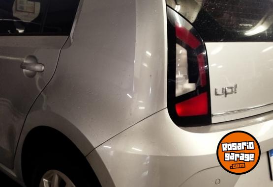 Autos - Volkswagen UP HiGH 2018 Nafta 85000Km - En Venta