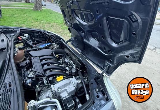 Utilitarios - Renault Kangoo AUTHENTIQUE 2PLC 2016 GNC - En Venta