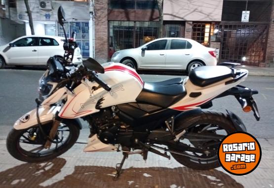 Motos - TVS RTR 200 2023 Nafta 3900Km - En Venta