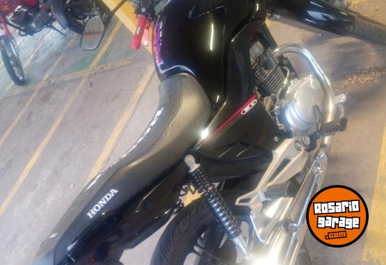 Motos - Honda New 2021 Nafta 38000Km - En Venta
