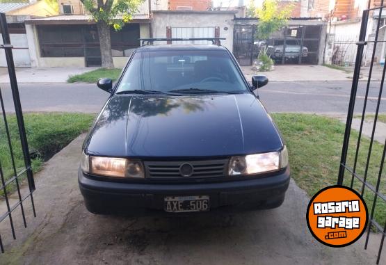 Autos - Volkswagen Pointer 1996 Nafta 99999Km - En Venta