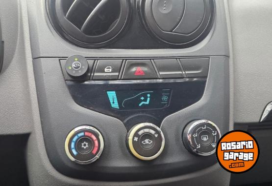 Autos - Chevrolet AGILE 1.4 LT 2011 GNC 253000Km - En Venta