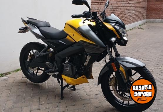 Motos - Bajaj rouser ns 200 2017 Nafta 42000Km - En Venta