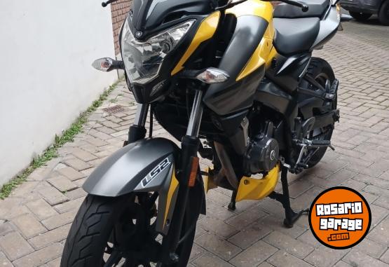 Motos - Bajaj rouser ns 200 2017 Nafta 42000Km - En Venta