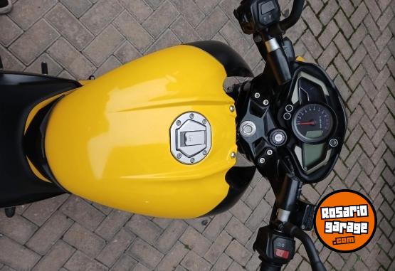 Motos - Bajaj rouser ns 200 2017 Nafta 42000Km - En Venta