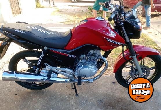 Motos - Honda New Titan 150 2021 Nafta 16000Km - En Venta