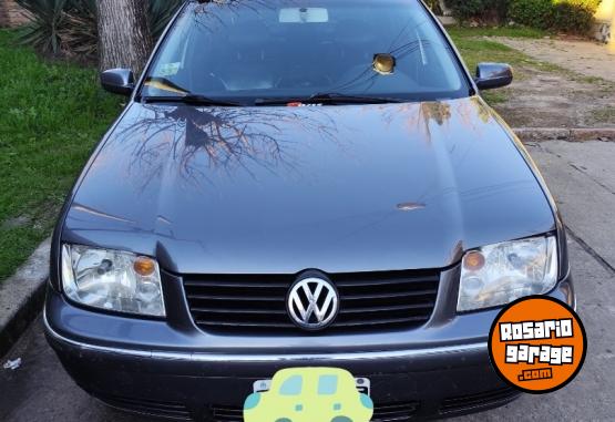 Autos - Volkswagen Bora 2006 Nafta 215000Km - En Venta