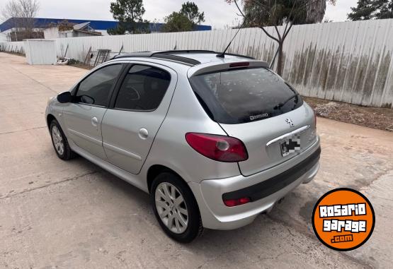 Autos - Peugeot 207 2011 Diesel 230000Km - En Venta