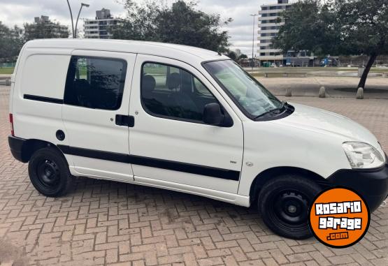 Utilitarios - Peugeot PARTNER CONFORT HDI 1.6 2016 Diesel - En Venta